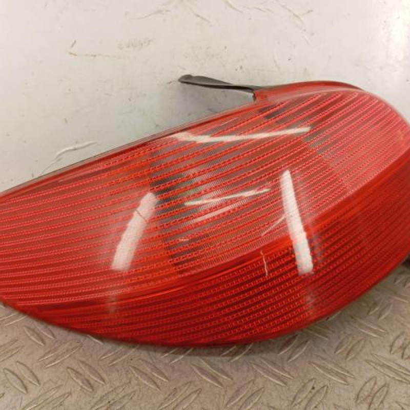 Feu arriere principal gauche (feux) PEUGEOT 206