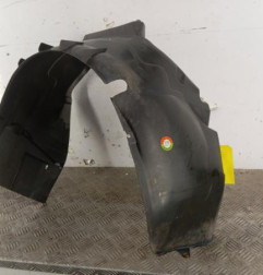 Pare boue avant droit FIAT PANDA 2 Photo n°1