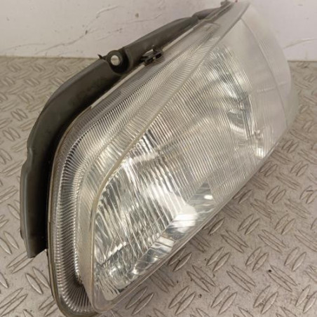 Optique avant principal gauche (feux)(phare) PEUGEOT 106