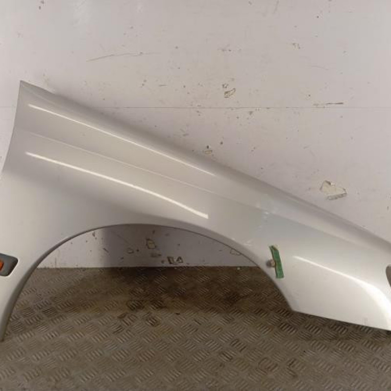 Aile avant droit PEUGEOT 406