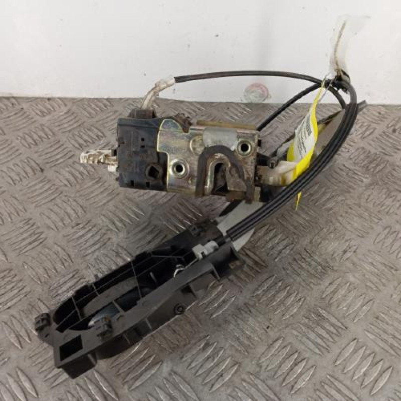 Serrure avant gauche PEUGEOT 407