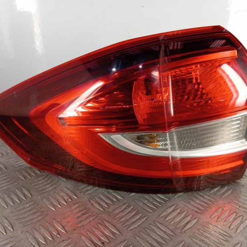 Feu arriere principal gauche (feux) FORD C-MAX 2