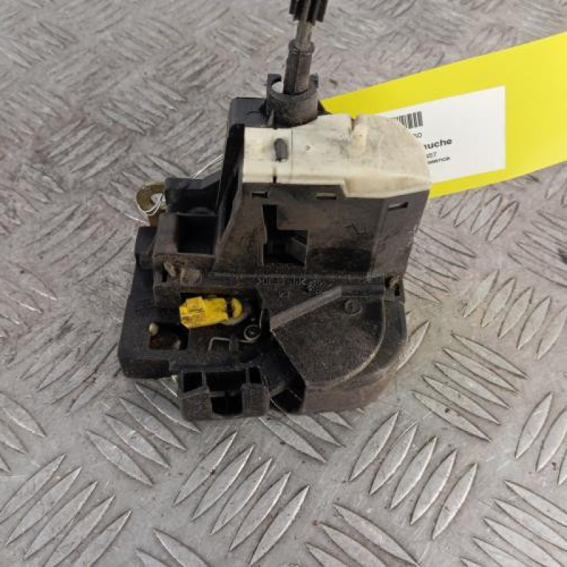 Serrure avant gauche RENAULT CLIO 2