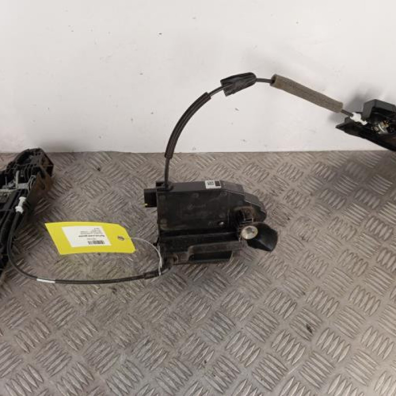 Serrure avant gauche PEUGEOT 308 2