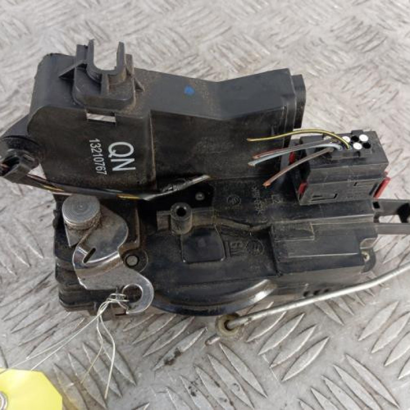 Serrure avant gauche OPEL VECTRA C