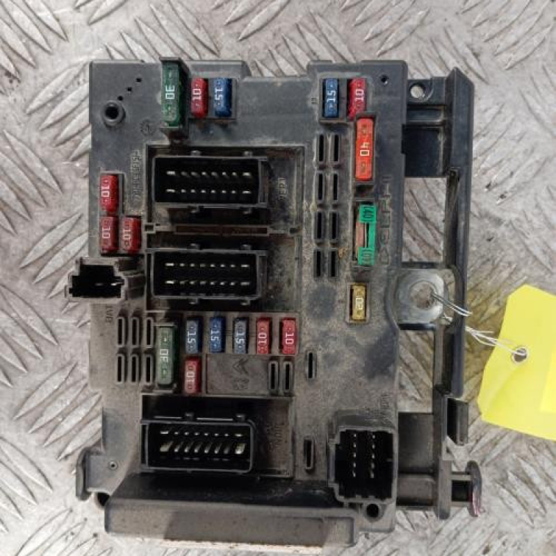 Boitier servitude moteur (BSM) PEUGEOT 307