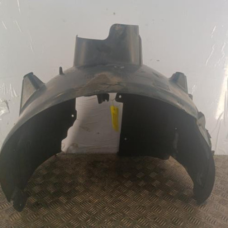 Pare boue avant droit PEUGEOT 308 2