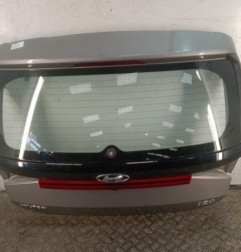 Malle/Hayon arriere HYUNDAI I 20 3 Photo n°1