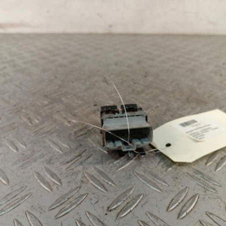 Interrupteur de leve vitre avant gauche RENAULT MEGANE 2