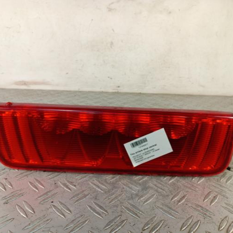 Feu arriere stop central PEUGEOT 207