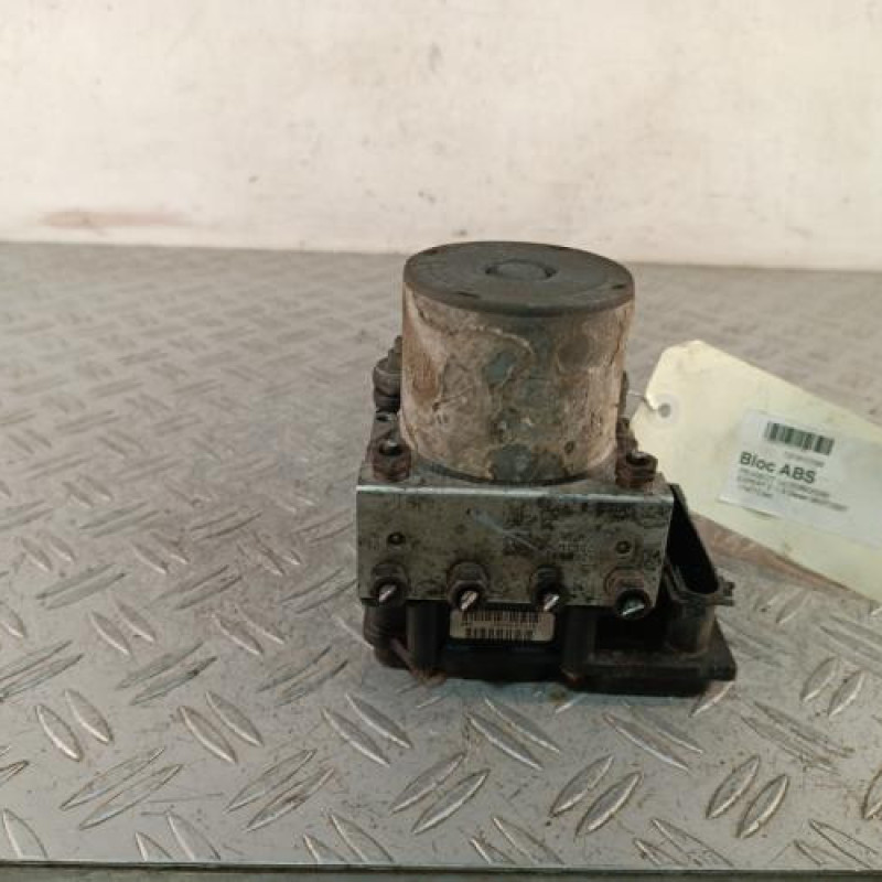 Bloc ABS (freins anti-blocage) PEUGEOT EXPERT 2