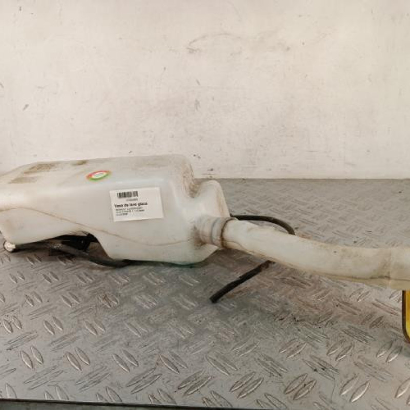 Vase de lave glace RENAULT CLIO 3