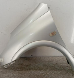 Aile avant gauche TOYOTA YARIS VERSO Photo n°1