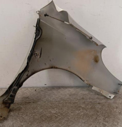 Aile avant gauche TOYOTA YARIS VERSO