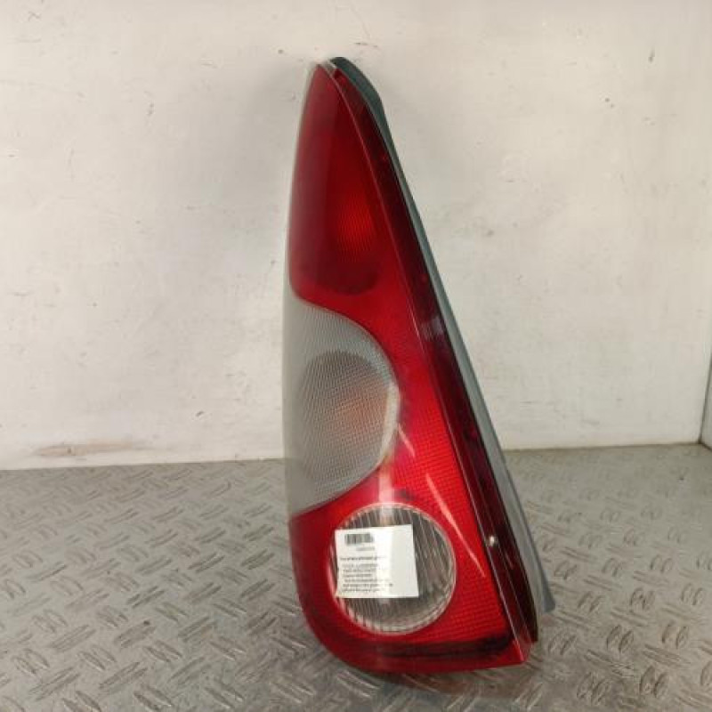 Feu arriere principal gauche (feux) TOYOTA YARIS VERSO