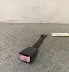 Attache ceinture avant gauche TOYOTA YARIS VERSO Photo n°1