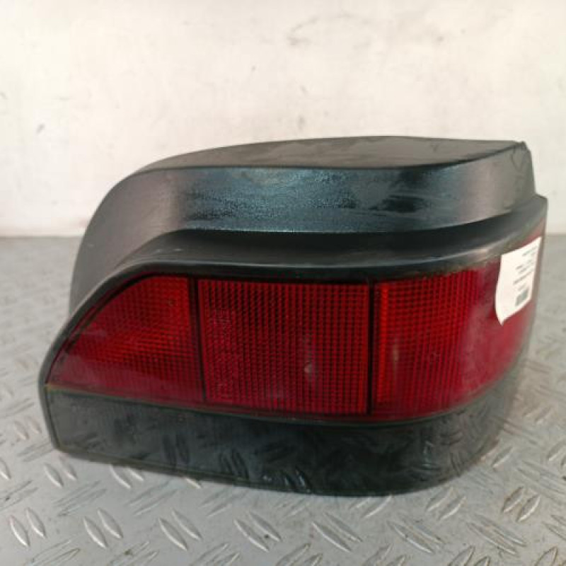 Feu arriere principal droit (feux) RENAULT CLIO 1