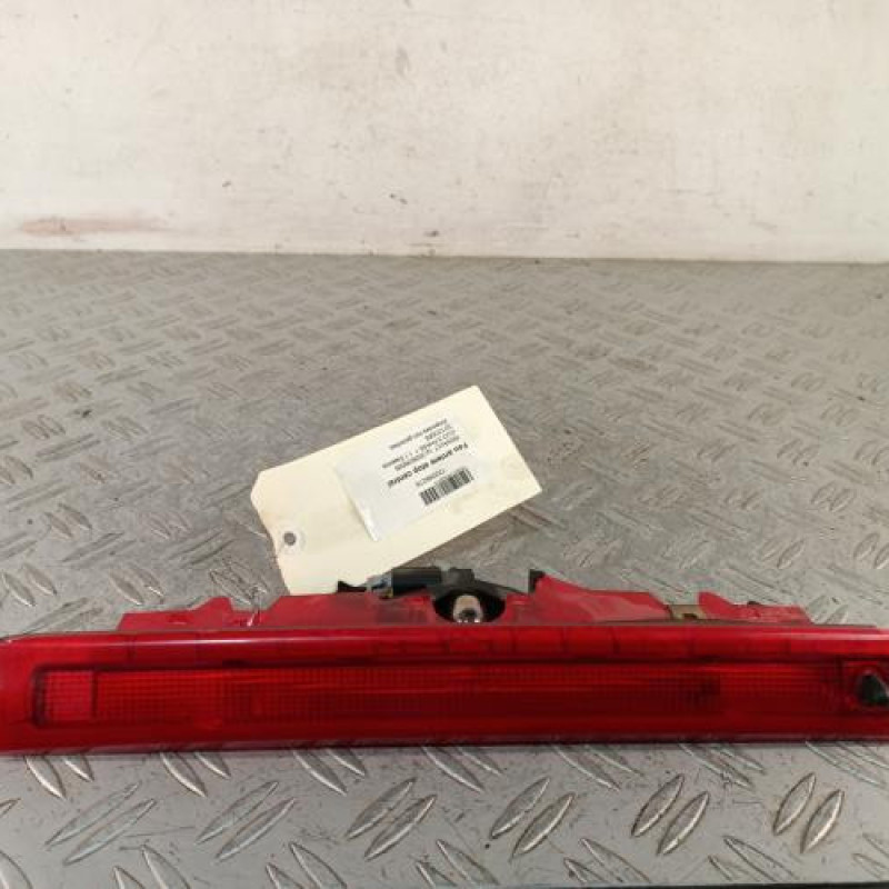 Feu arriere stop central RENAULT CLIO 3