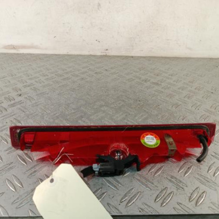 Feu arriere stop central RENAULT CLIO 3