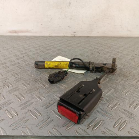 Attache ceinture avant droit RENAULT TWINGO 2