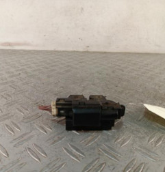 Serrure de hayon RENAULT TWINGO 2 Photo n°1