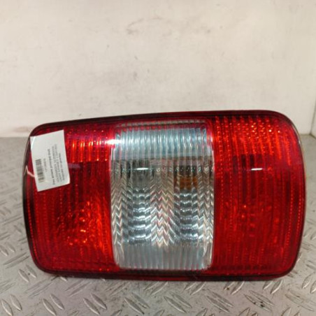 Feu arriere principal droit (feux) VOLKSWAGEN CADDY 3 Photo n°1