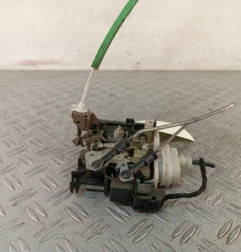 Serrure avant gauche AUDI A3 1 Photo n°1