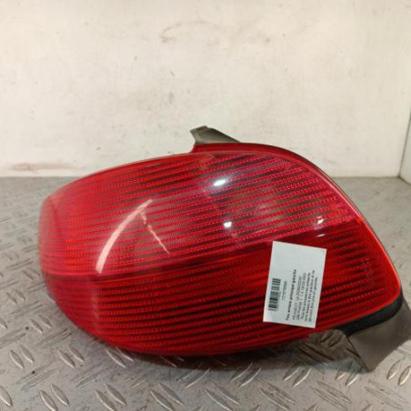 Feu arriere principal gauche (feux) PEUGEOT 206 Photo n°1