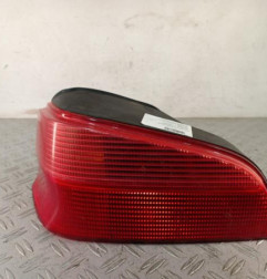 Feu arriere principal gauche (feux) PEUGEOT 106 Photo n°1