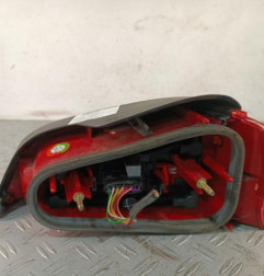 Feu arriere principal gauche (feux) PEUGEOT 106