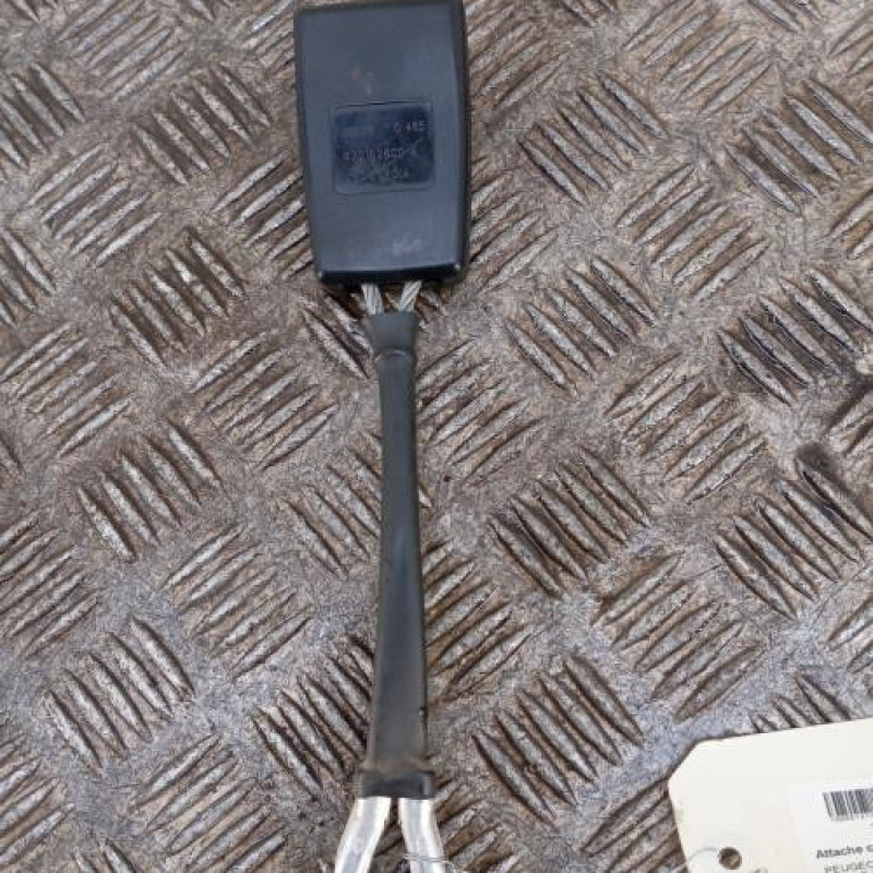 Attache ceinture avant droit PEUGEOT BOXER 3