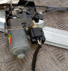 Leve vitre electrique avant droit FORD KUGA 2