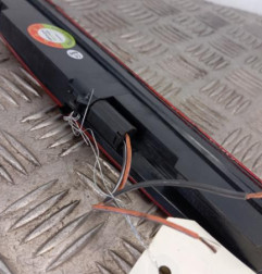 Feu arriere stop central RENAULT CLIO 2 Photo n°3