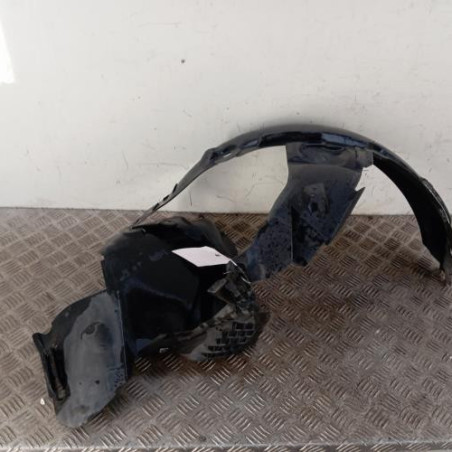Pare boue avant gauche RENAULT CLIO 2
