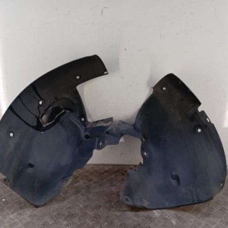 Pare boue avant droit RENAULT SCENIC 2 Photo n°1