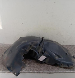 Pare boue avant droit RENAULT SCENIC 2