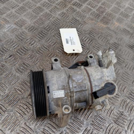 Compresseur clim PEUGEOT 208 1