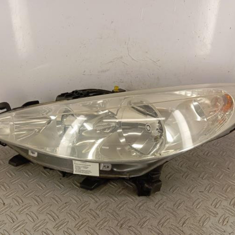 Optique avant principal gauche (feux)(phare) PEUGEOT 207