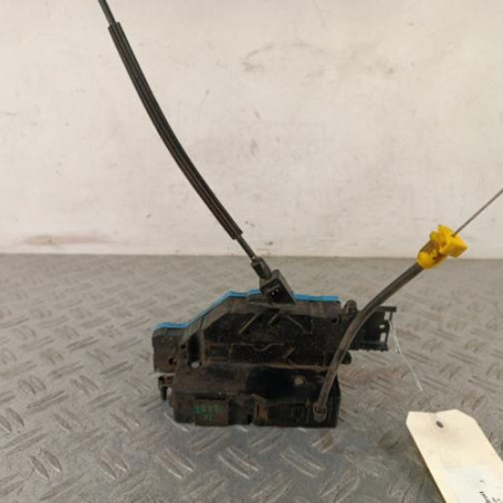 Serrure arriere droit PEUGEOT 207