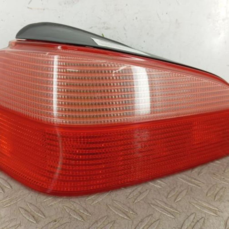 Feu arriere principal gauche (feux) PEUGEOT 106
