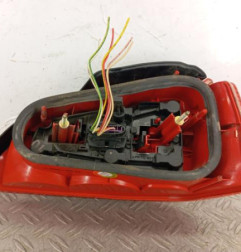 Feu arriere principal gauche (feux) PEUGEOT 106