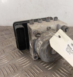 Bloc ABS (freins anti-blocage) PEUGEOT 208 1 Photo n°1