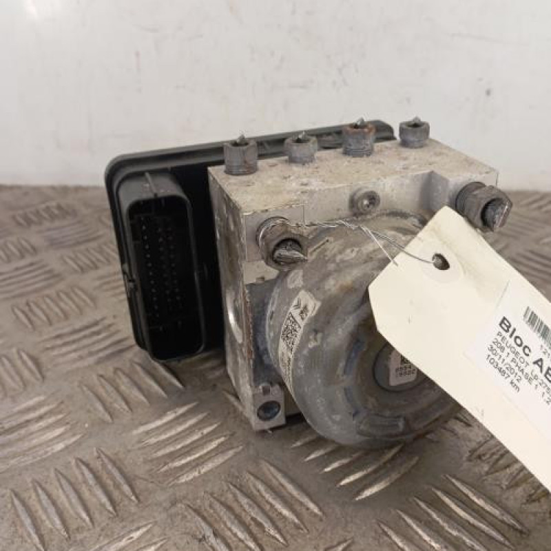 Bloc ABS (freins anti-blocage) PEUGEOT 208 1