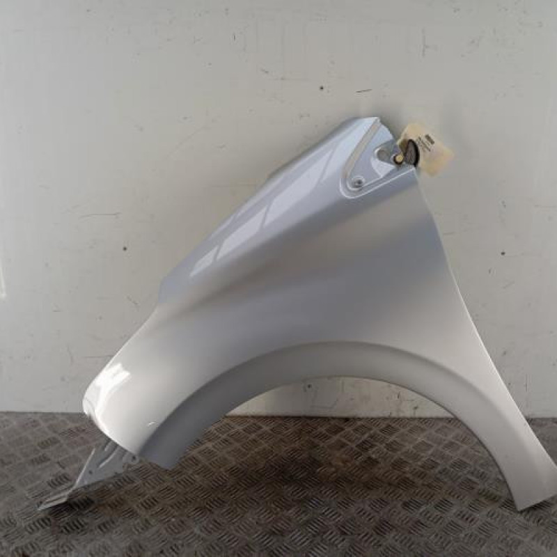 Aile avant gauche PEUGEOT 208 1