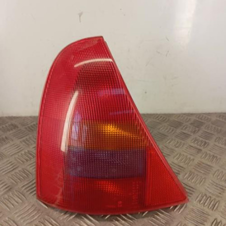 Feu arriere principal gauche (feux) RENAULT CLIO 2 Photo n°1