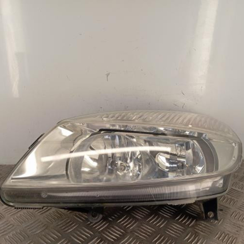 Optique avant principal gauche (feux)(phare) RENAULT SCENIC 2