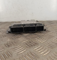 Calculateur RENAULT CLIO 4 Photo n°1