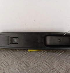 Interrupteur de leve vitre avant droit DACIA SANDERO 3 Photo n°1