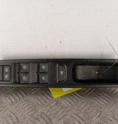 Interrupteur de leve vitre avant gauche DACIA SANDERO 3 Photo n°1