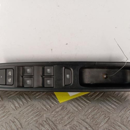 Interrupteur de leve vitre avant gauche DACIA SANDERO 3 Photo n°1